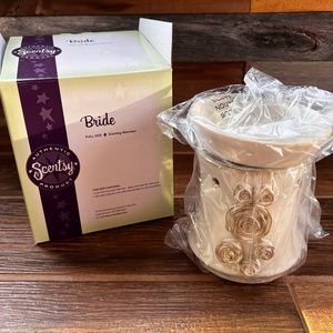 Bride Scentsy Warmer